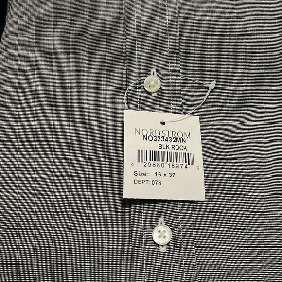 NWT Nordstrom Mens Shop Non-Iron Buttonup - Picture 4 of 6